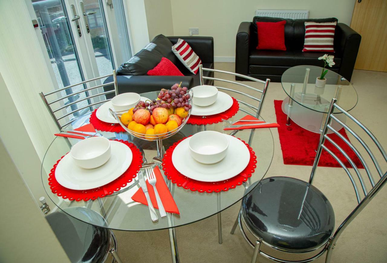Lake View Apartment Northampton Exteriér fotografie